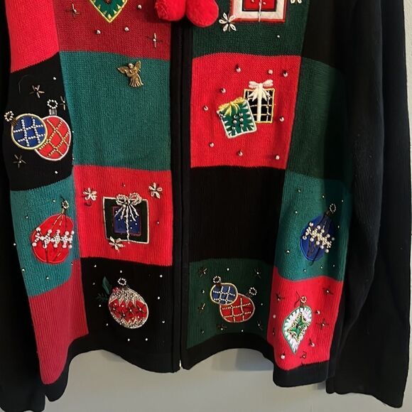 Vintage Women’s Large Christmas Holiday themed cardigan sweater - Picture 6 of 16
